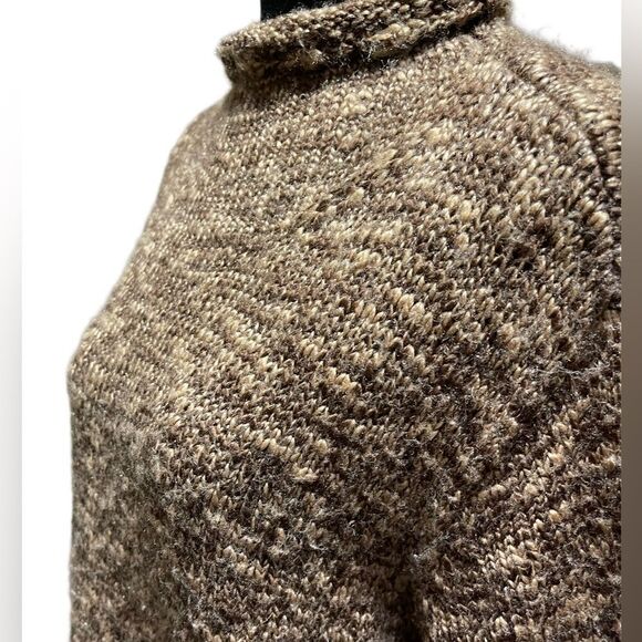 Liz Claiborne chunky golden brown knitted sweater. Size L - Picture 4 of 5
